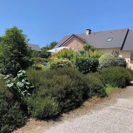 Maudon Coeur De Baie Bed and Breakfast 3*