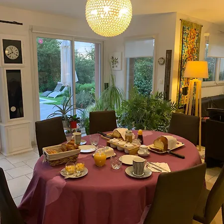 Maudon Coeur De Baie Bed and Breakfast 3*