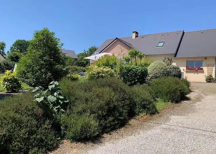 Maudon Coeur De Baie Bed & Breakfast 3*