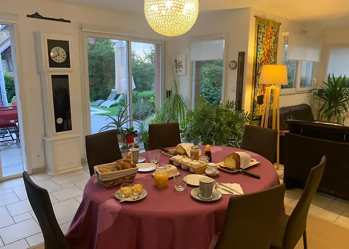 Maudon Coeur De Baie Bed & Breakfast 3*